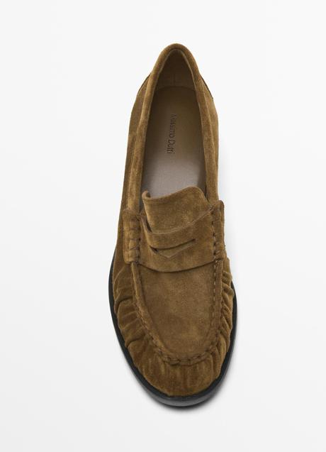 Imagen - Mocasines con tacón medio de Massimo Dutti (89,99 euros)