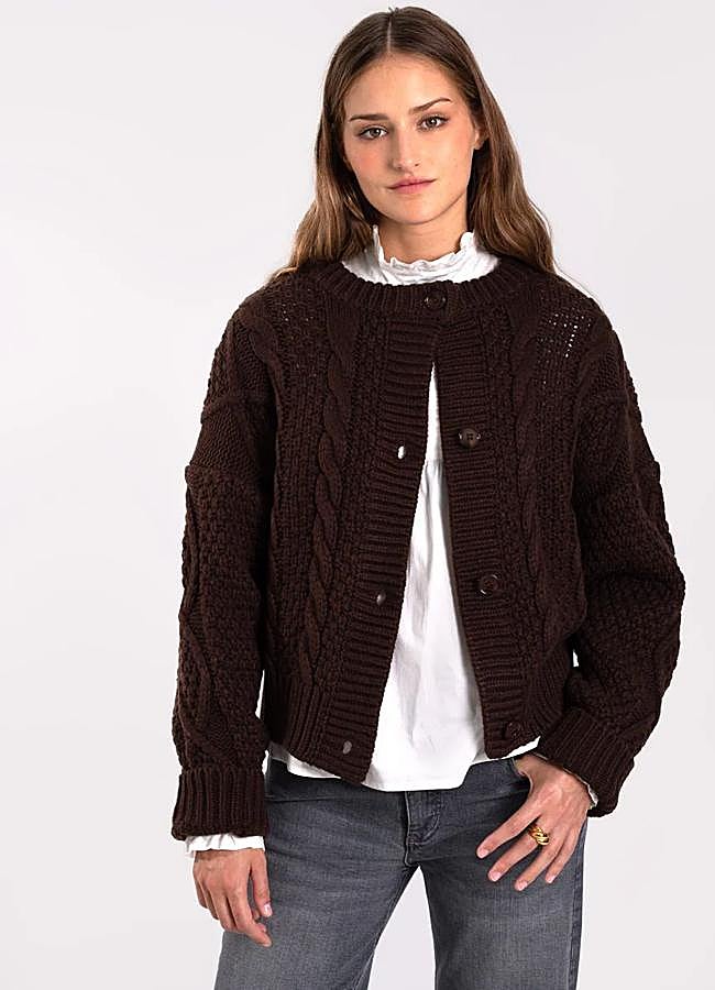 Imagen - Cárdigan trenzado marrón chocolate