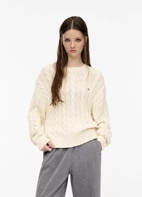 Imagen - Jersey blanco de Pull & Bear (25,99 euros)