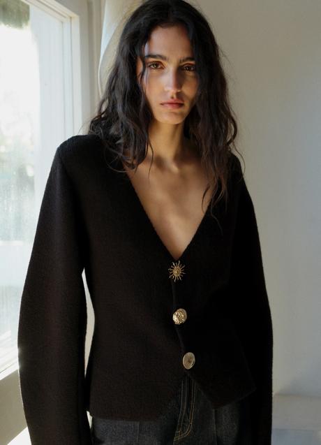 Imagen - Chaqueta negra de Mango (49,99 euros)