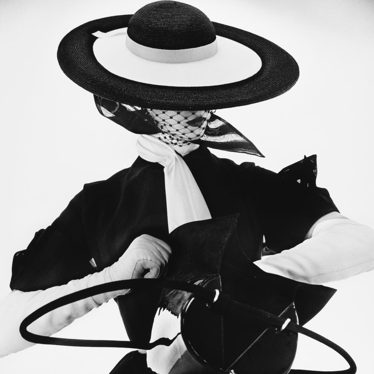 La última obsesión artística de Marta Ortega es el fotógrafo Irving Penn: por qué tienes que ir a ver esta exposición a Coruña