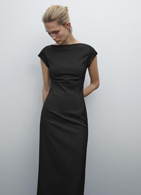 Imagen - Vestido negro de Massimo Dutti (79,99 euros)