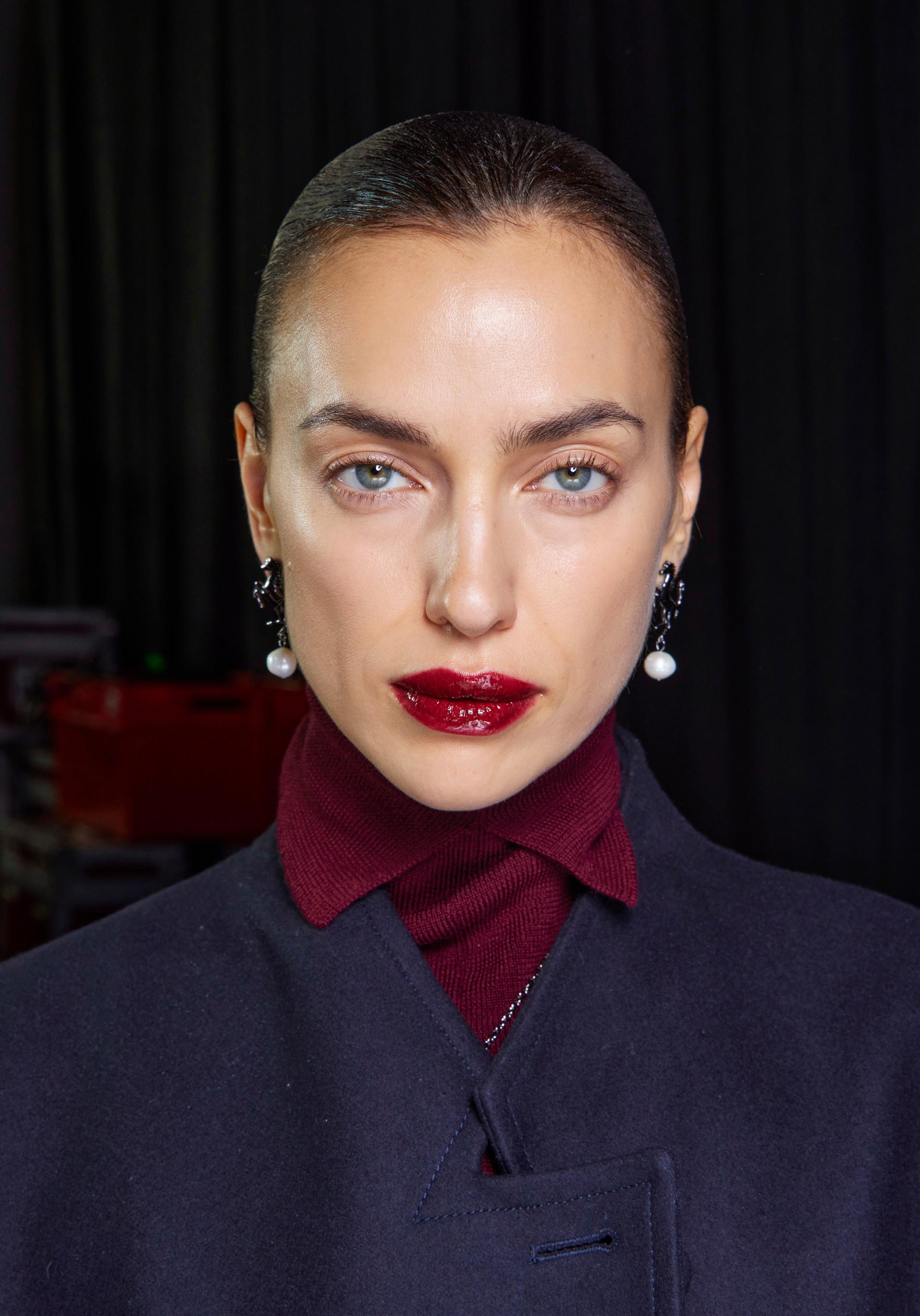 Estas son las mejores bases de maquillaje para piel madura.