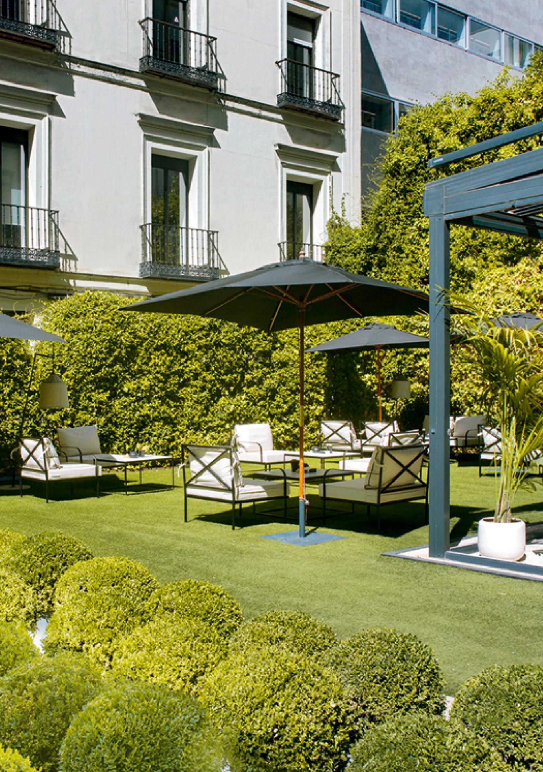 Exteriores del Hotel Único.