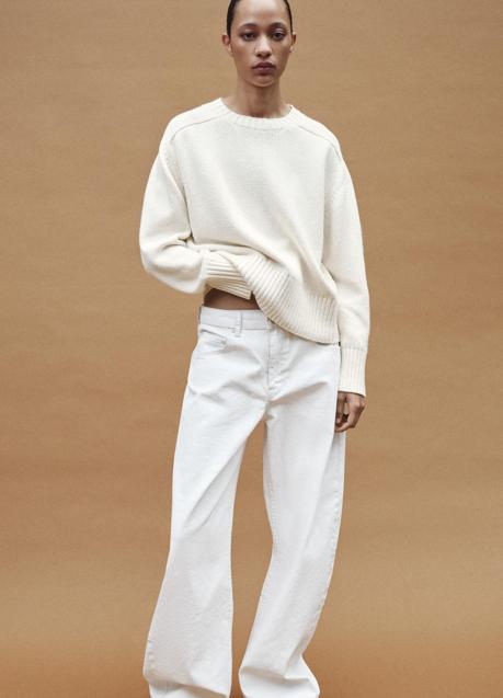 Imagen - Pantalones blancos de Zara (29,99 euros)