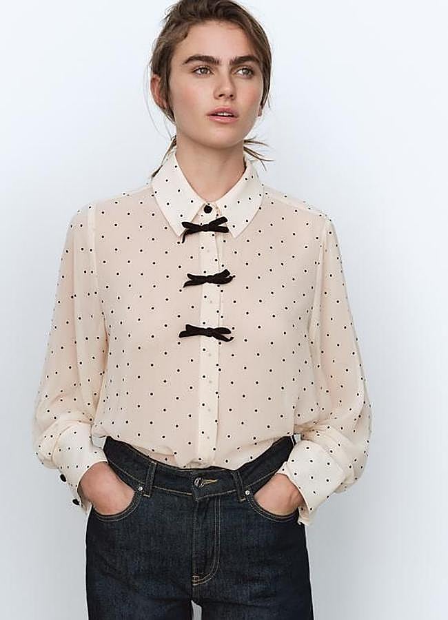 Imagen - Blusa blanca de plumeti a contraste