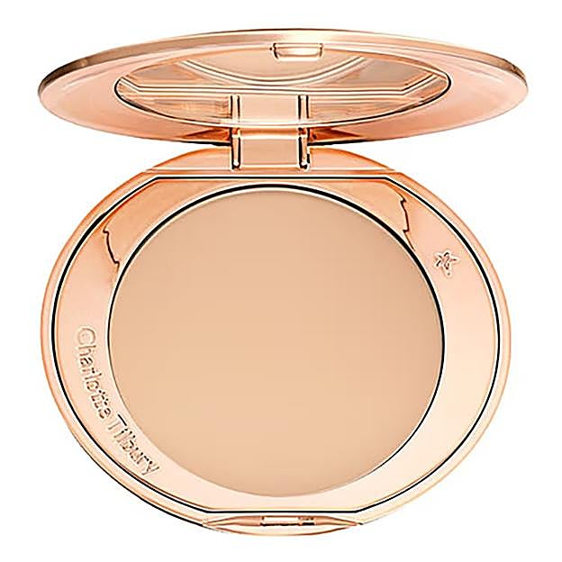 Airbrush Flawless Finish Powder de Charlotte Tilbury. Precio: 51,99 euros