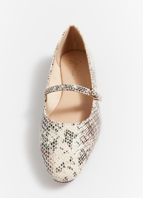 Imagen - Zapatos planos de Sfera (17,99 euros)