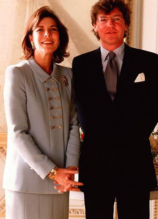 Imagen - Carolina de Mónoaco y Ernesto de Hannover, el día de su boda. (Getty)