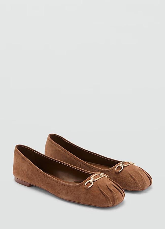 Imagen - Bailarinas con tejido de ante de Mango.