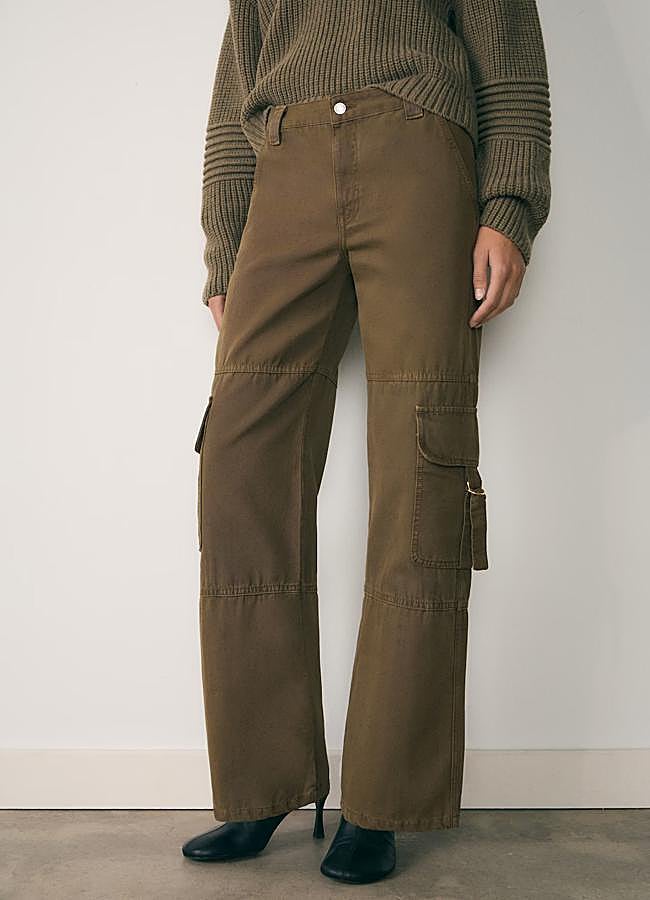 Imagen - Pantalones con diseño cargo de Mango.