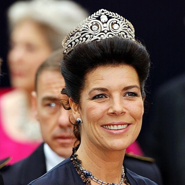 Carolina de Mónaco luciendo la tiara de Brunswick. 