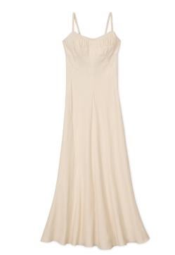 Imagen secundaria 2 - Cazadora de cuero de Pomandère, cazadora safari de IKKS y vestido blanco fluido de Sandro.