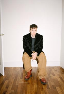 Imagen secundaria 2 - Chemena Kamali (Chloé), Julian Klausner (Dries Van Noten) y Seán McGirr (Alexander McQueen).