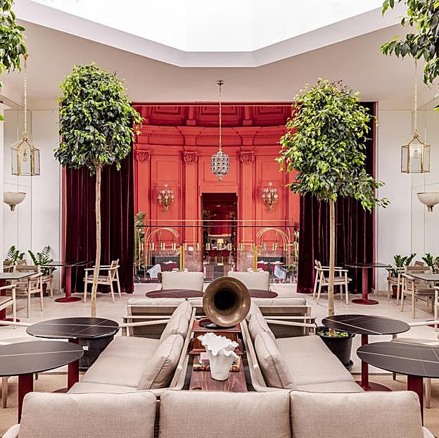 Imagen principal - Patio, SPA y sala de cine del Hotel Casa de las Artes The Meliá Collection.