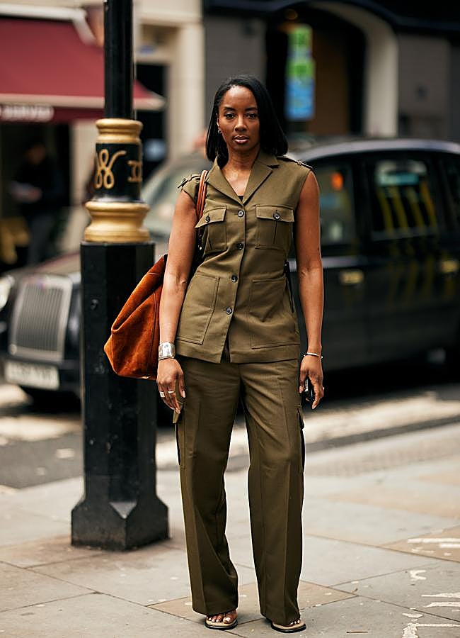 Imagen - Un total look en color verde. Foto: Launchmetrics spotlight.