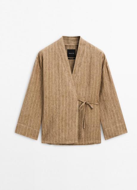 Imagen - Camisa estilo kimono de Massimo Dutti (99,99 euros)