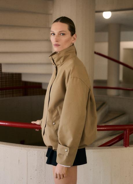 Imagen - Chaqueta corta de Mango (99,99 euros)