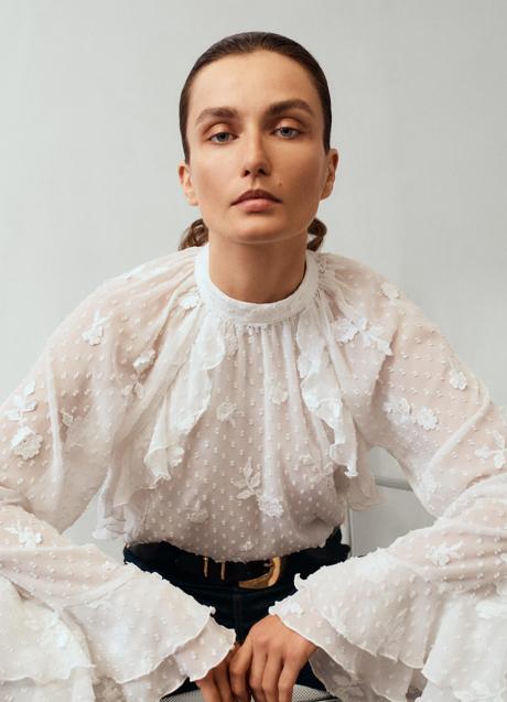 Imagen - Camisa blanca de Zara (25,99 euros)