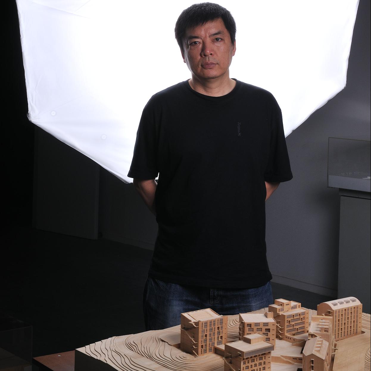 Imagen de archivo de Liu Jiakun en su estudio.