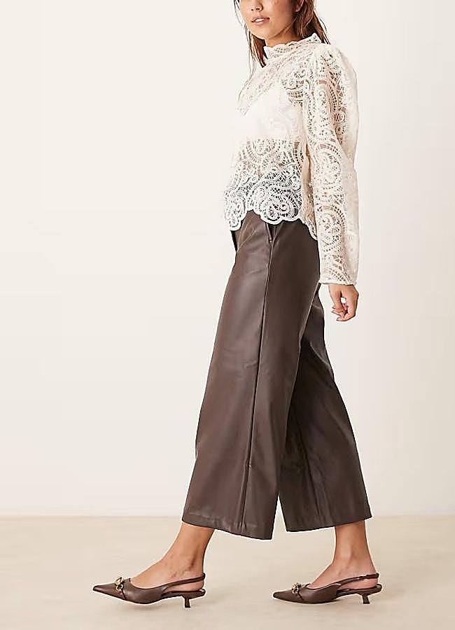 Imagen - Pantalones culotte efecto piel en marrón