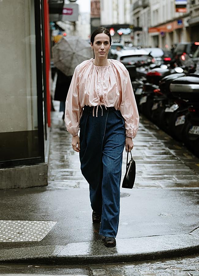 Imagen - Looks con vaqueros para la oficina (SPOTLIGHT LAUNCHMETRICS)