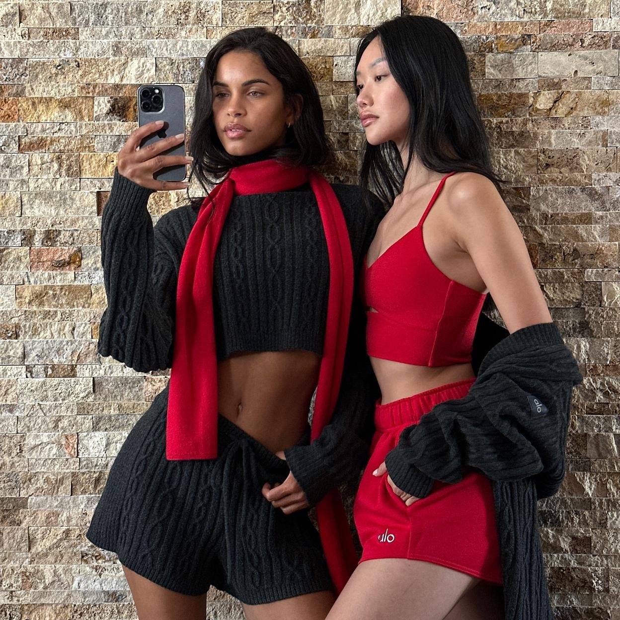 Mujeres con ropa deportiva. 