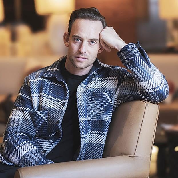 Joël Dicker, el rey del thriller cambia de tercio: «Quiero asegurarme de que mis lectores jueguen conmigo»