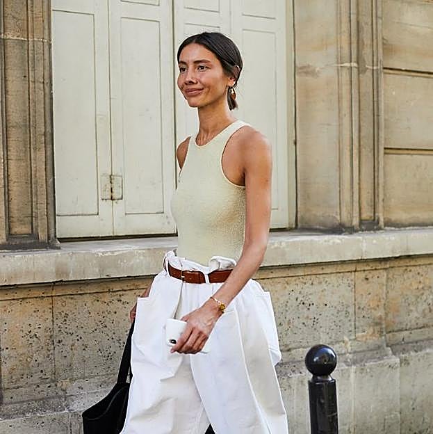 Camisetas tank top, el básico ideal para conjuntar con todo tu armario en primavera-verano