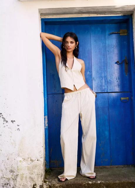 Imagen - Pantalón rústico de Pull & Bear (27,99 euros)