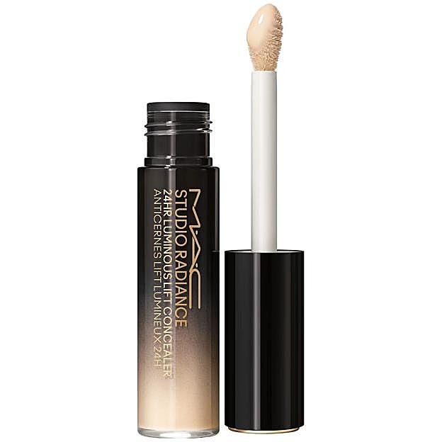 Studio Radiance 24HR Luminous Lift Concealer de MAC. Precio: 24,45 euros