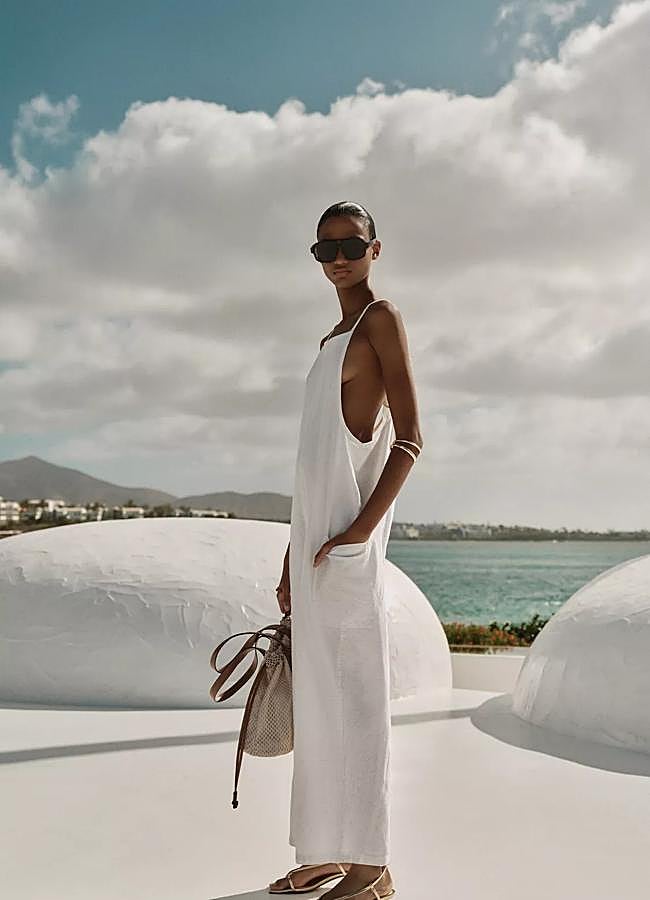 Imagen - Peto en tejido denim de Lefties.