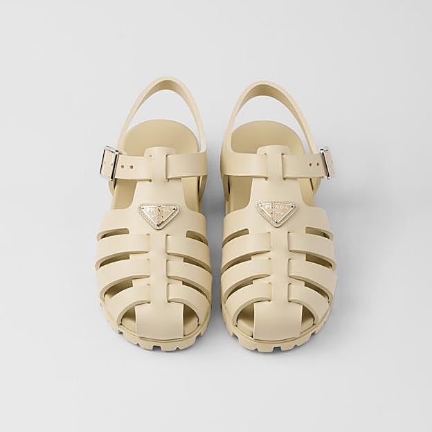 Sandalias de pescador deportivas (690€)