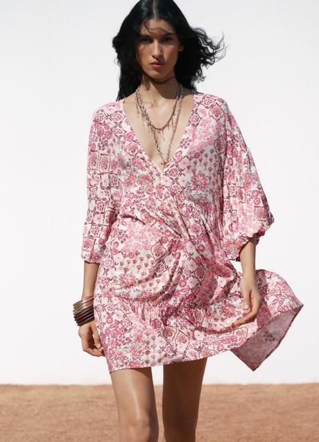 Imagen - Vestido estampado de Zara (29,99 euros)