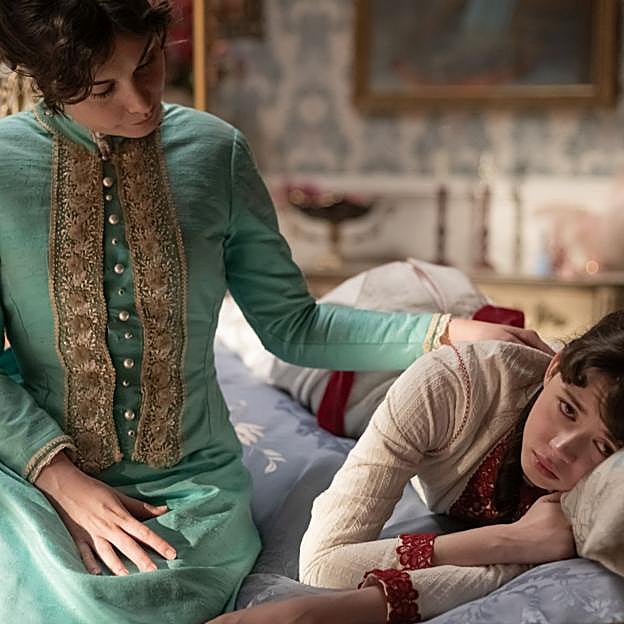 La figura de la carabina en Manual para señoritas.