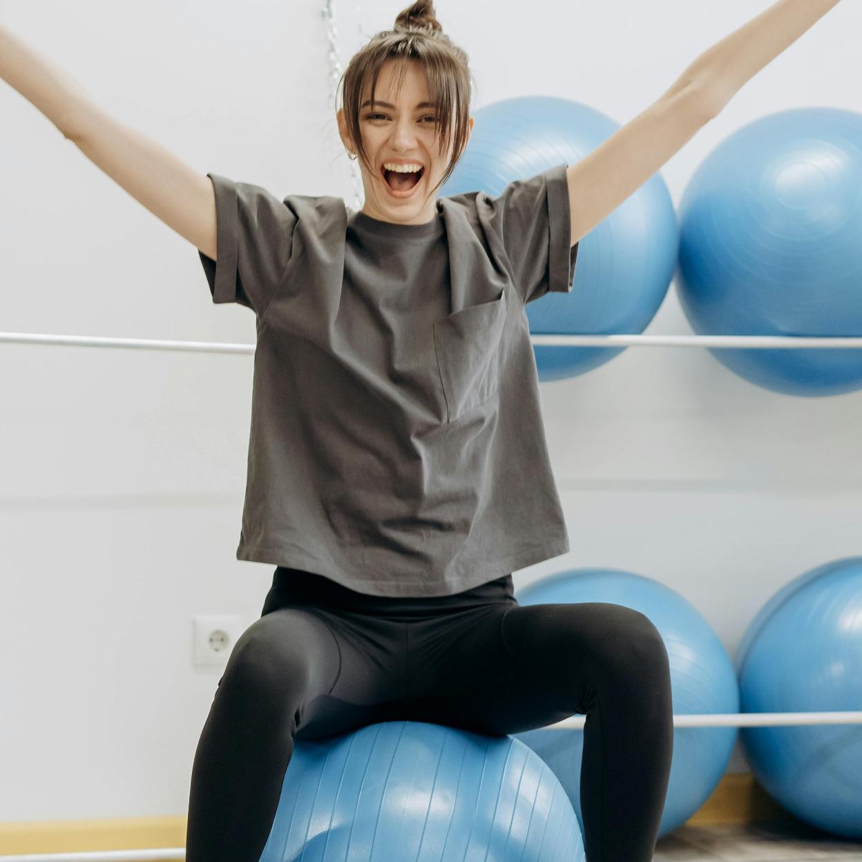 El roll-out y el pike son dos ejercicios muy efectivos para la zona abdominal. 