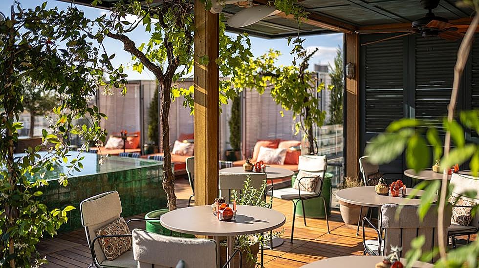 Terraza Picos Pardos en el Hotel Bless Madrid.