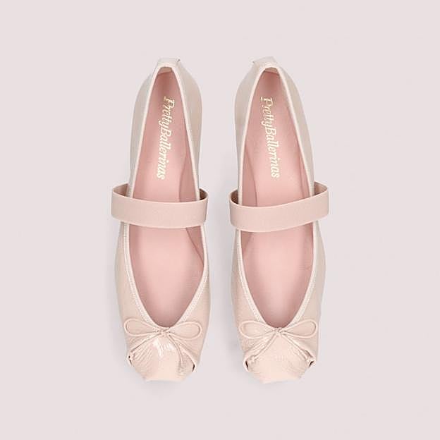 Merceditas de ante en colores empolvados de Pretty Ballerinas, 229 euros.