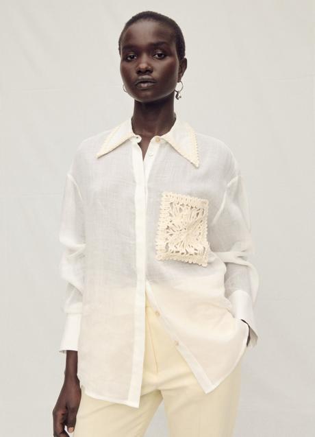 Imagen - Camisa blanca de Mango (59,99 euros)