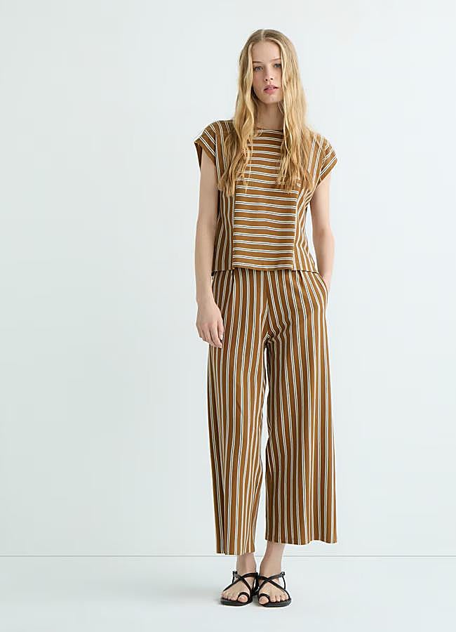 Imagen - Conjunto con top y pantalón a juego de Hipercor.