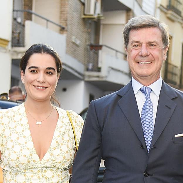 Por qué Bárbara Mirjan no podrá lucir la tiara más espectacular del joyero de los Alba en su boda con Cayetano Martínez de Irujo