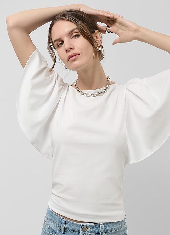 Imagen - Camiseta blanca con mangas capa