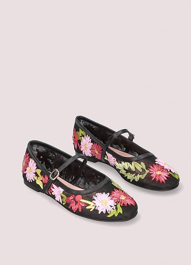 Imagen - Bailarinas con detalle de flores bordadas de Pretty Ballerinas (349 euros).