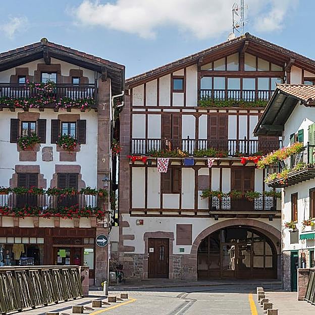 Calles de Elizondo, Valle del Baztán