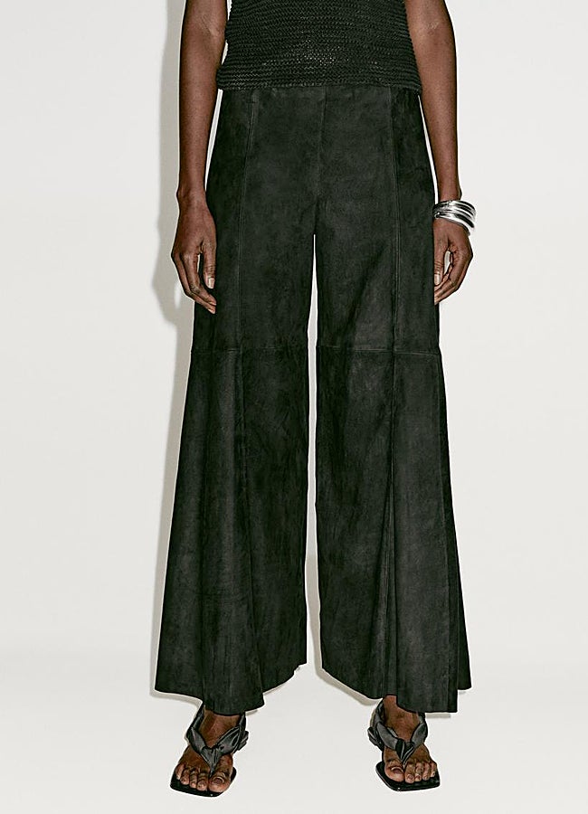 Imagen - Pantalón de ante de Massimo Dutti.