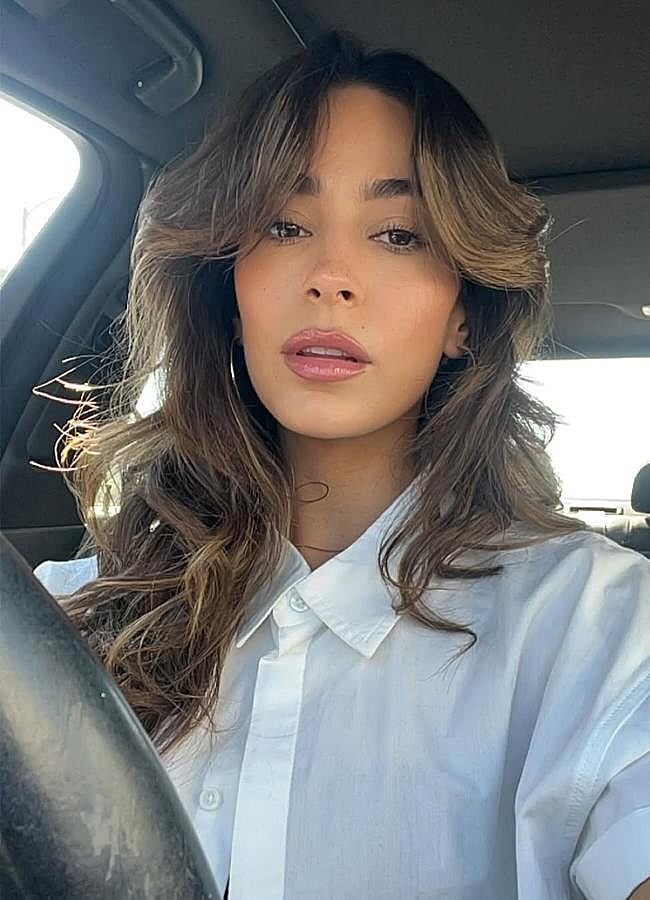 Imagen - Influencer con corte mariposa/@alexxislemire