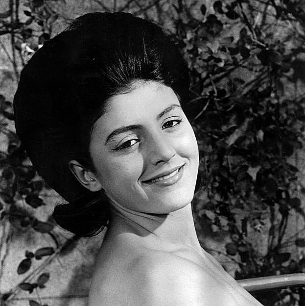 Carmen Cervera, Miss España y finalista en el Concurso para la elección de Miss Universo, en una imagen de 1962. 