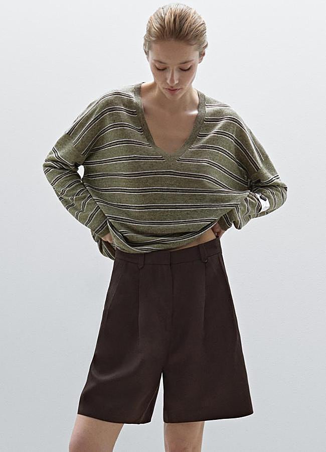 Imagen - Bermuda con detalle de pliegues de Massimo Dutti.