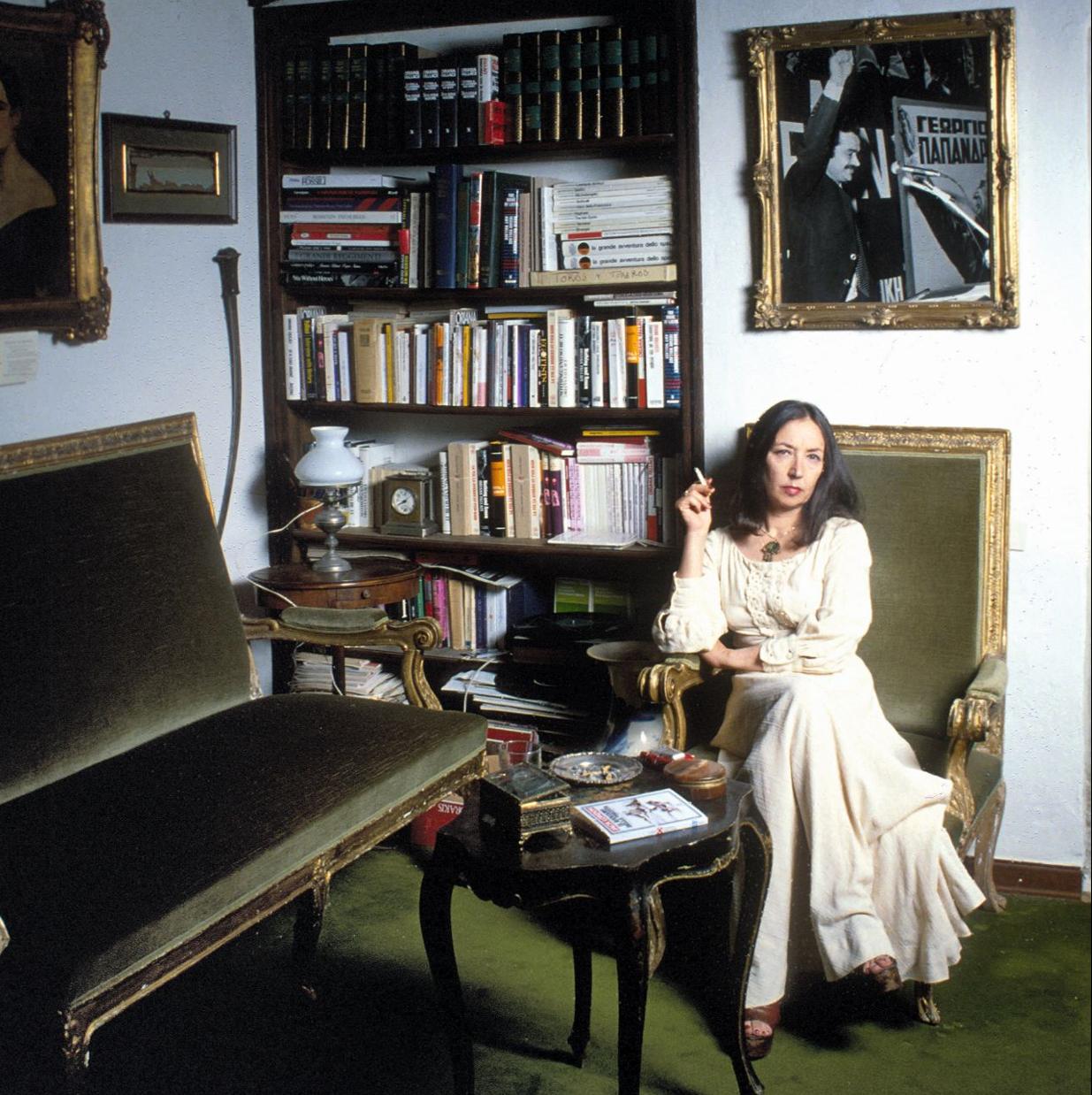 Retrato de la periodista italiana Oriana Fallaci.