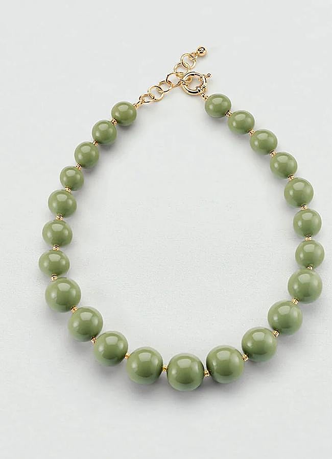 Imagen - Collar corto de piedras en verde de Agatha Paris (89 euros).
